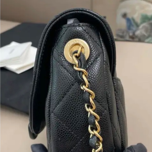 CHANEL Black Quilted Crossbody Bag - Picture 15 of 15